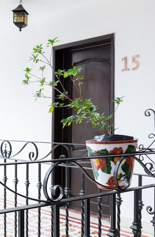 La Aurora Hotel Colonial Valladolid  Bagian luar foto