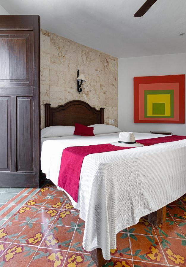 La Aurora Hotel Colonial Valladolid  Bagian luar foto