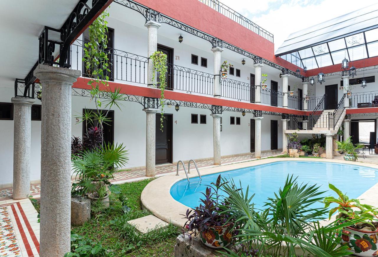 La Aurora Hotel Colonial Valladolid  Bagian luar foto